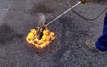 Nine Elms flat roofing repairs